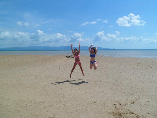 Jumping photo on the beach in Koh Phangan, Thailand