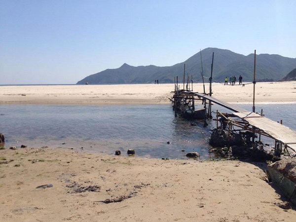 Bridge at Ham Tin Beach at Tai Long Wan