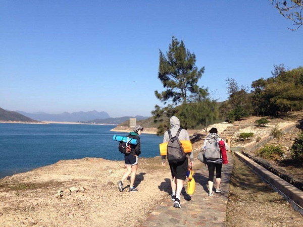 Hiking the MacLehose Trail Stage 1 - at the Reservoir
