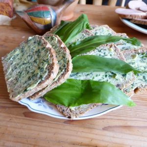 Spring Foraging in the UK - Garlic Butter