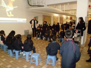 teaching english in hong kong